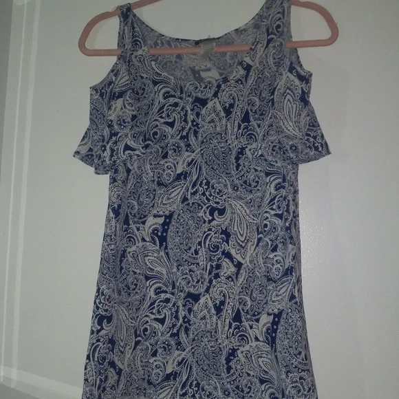 ♥️ Women's Sleeveless Top with Blue Patterns Size Large - Picture 1 of 4